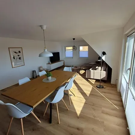 Leo * Рибниц-Дамгартен