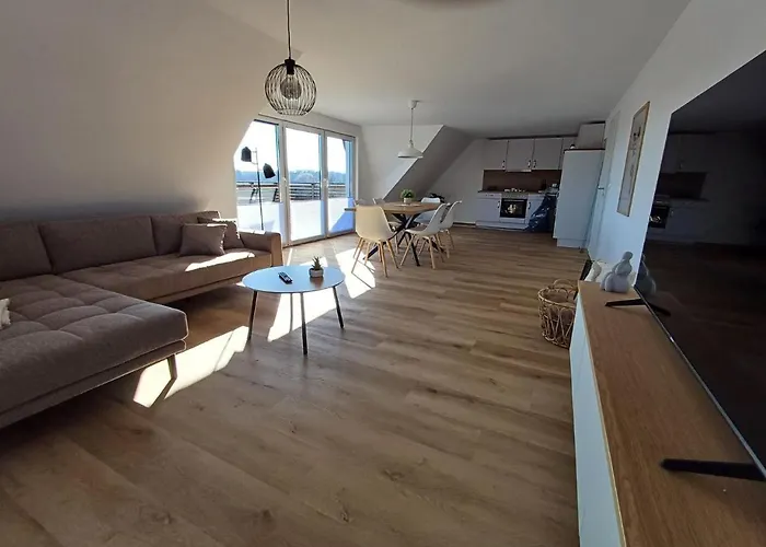 Apartment Leo